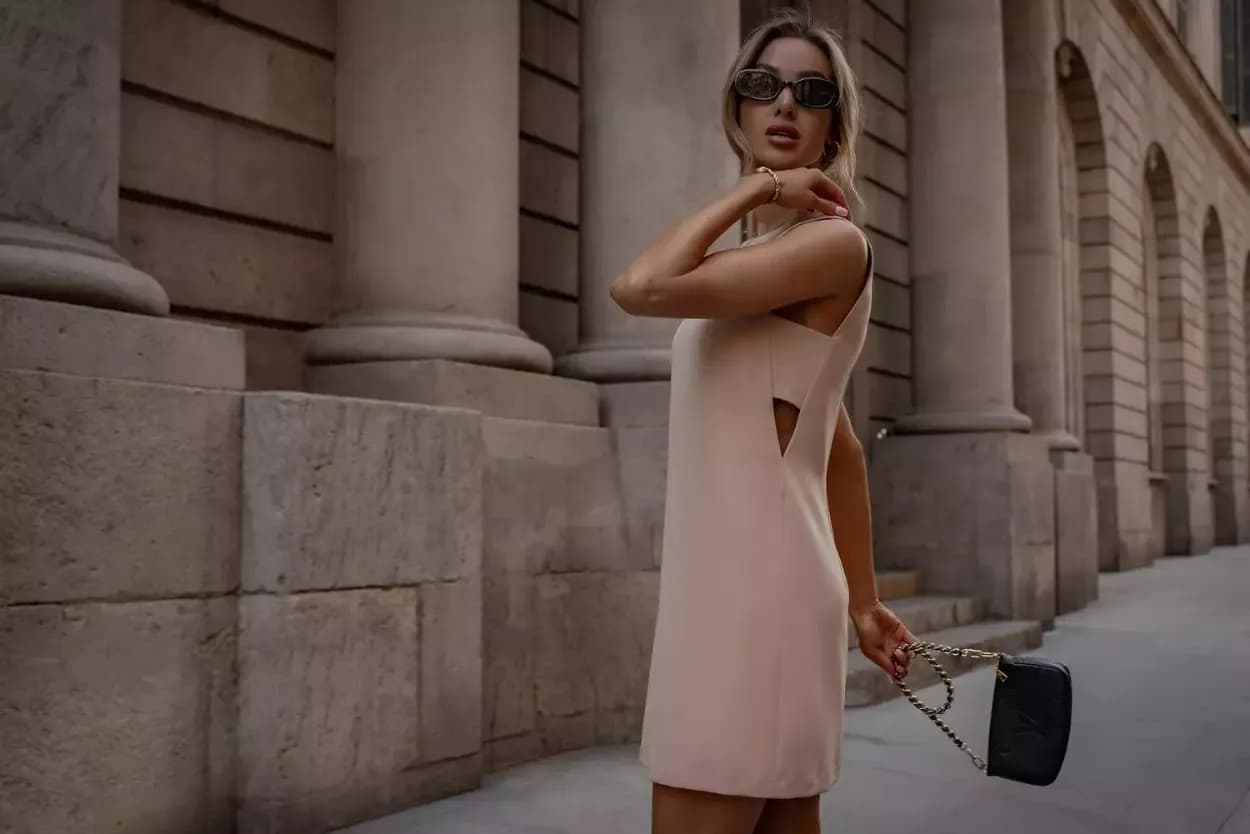 Jak uniknąć modowych wpadek i wybrać idealny outfit na ślub jako gość Jak uniknąć modowych wpadek i wybrać idealny outfit na ślub jako gość